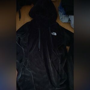 The north face sweatshirt